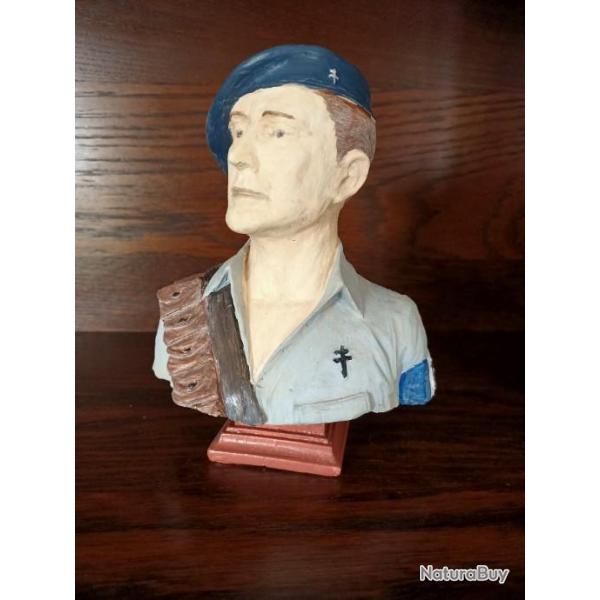 Buste de R�sistant poly