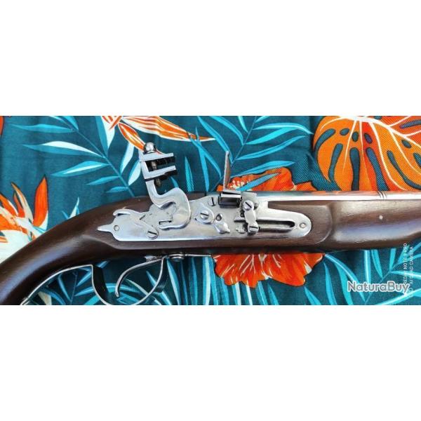 Pistolet anglais  silex Pr XXme comme neuf5 ...(rplique fonctionnel) payement en 3X