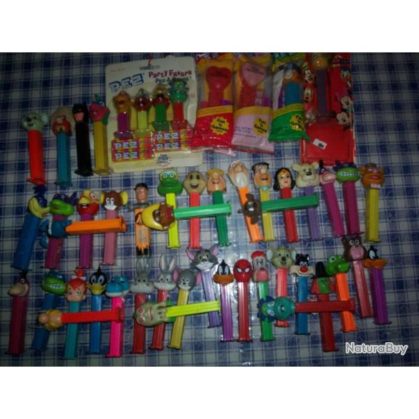 pez de collection lot de 49 distributeurs bonbons marvel et autres , mini pez , gonflable , vintage