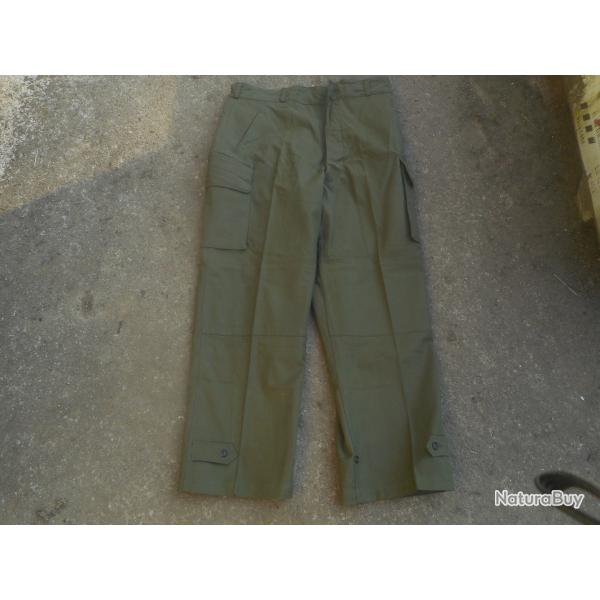 pantalon TTA M47 / 52 neuf , non port� T52 de 1953 "grande taille"