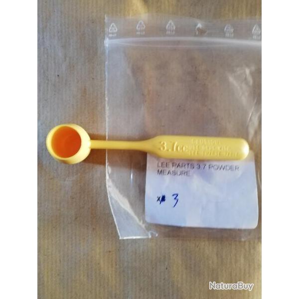 doseuse dosette lee 3.7 CC (520)