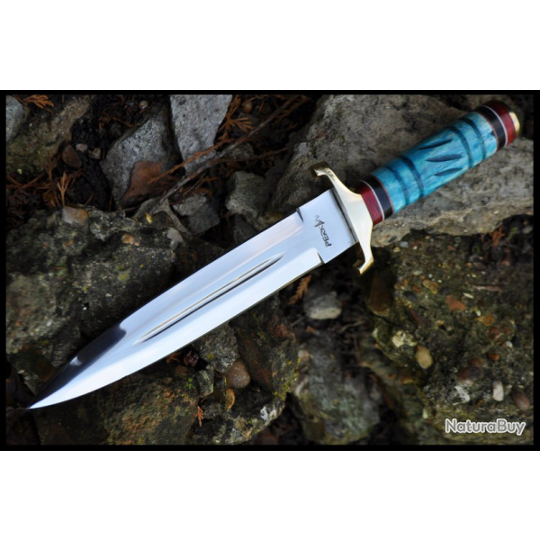 Tr�s beau couteau de chasse fait main - Double tranchant - Poign�e en os pigment�.