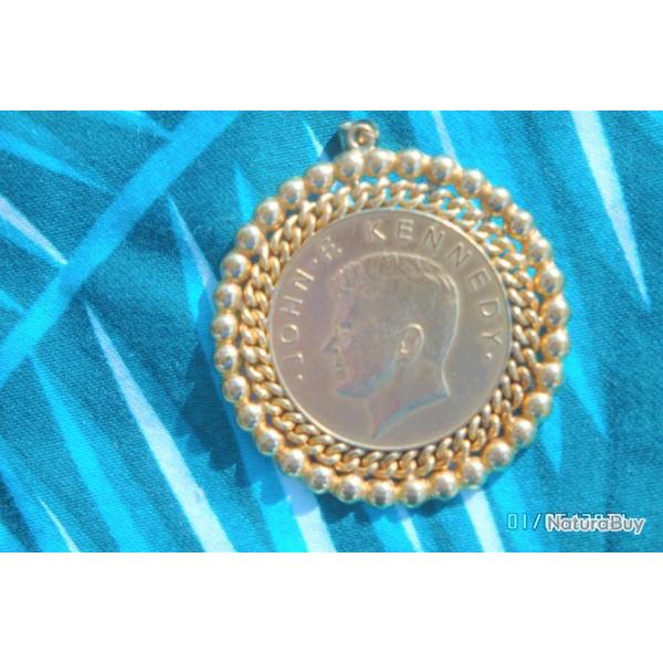 Kennedy en M�daillon +-ann�e1969