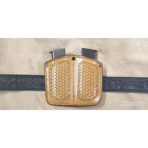 Double porte chargeur en cuir doubl� pour Colt 1911 couleur naturelle