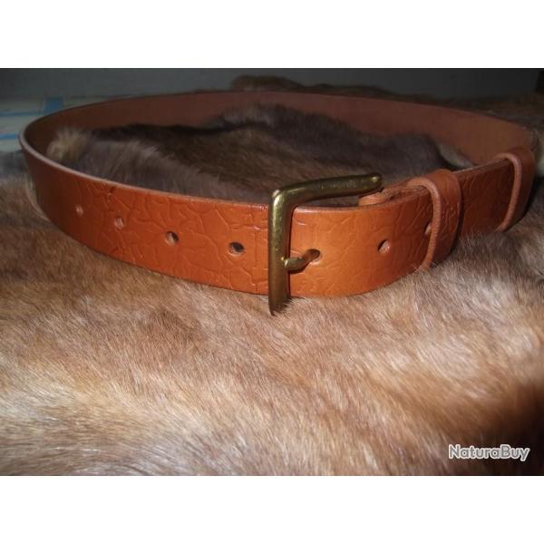 Ceinture en Cuir Naturel avec motifs pi�ce unique (fait main)
