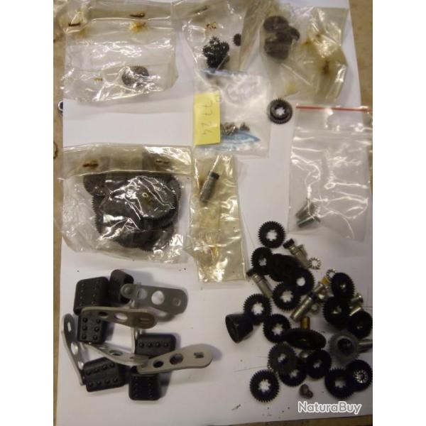 PIECES MOULINET " PRATIC"