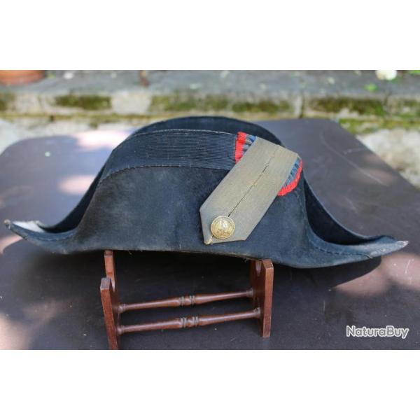 chapeau biscornes subsistance militaire