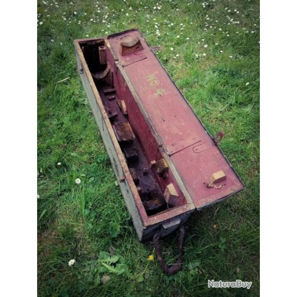 Rare caisse de transport pour mitrailleuse Anglaise Vickers
