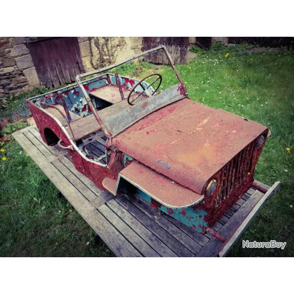 Jeep US de man�ge � restaurer  ann�es 47/50