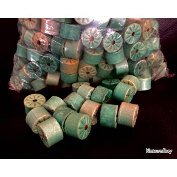 200 bourres pneumatiques de marque ELEY couleur verte calibre 12 de 11 � 19 mm d'�paisseur.