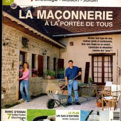 Lot de 24 revues cahiers de système D et système D