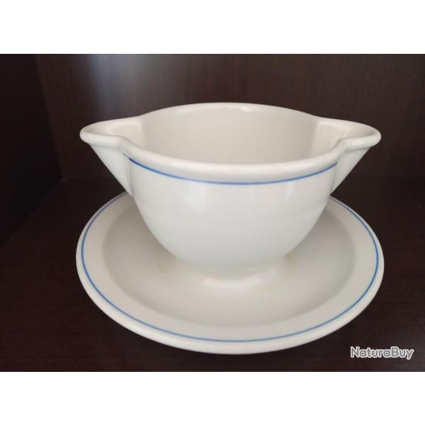 Sauci�re Deutsche Arbeitsfront. Modell des Amtes.