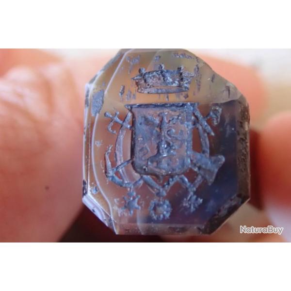 Cachet, sceau en "pierre" pour cire. Motif blason couronn� / m�dailles. Armoiries Marine. Napol�on ?