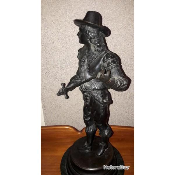 BRONZE MOUSQUETAIRE ESCRIMEUR DE 50 cm