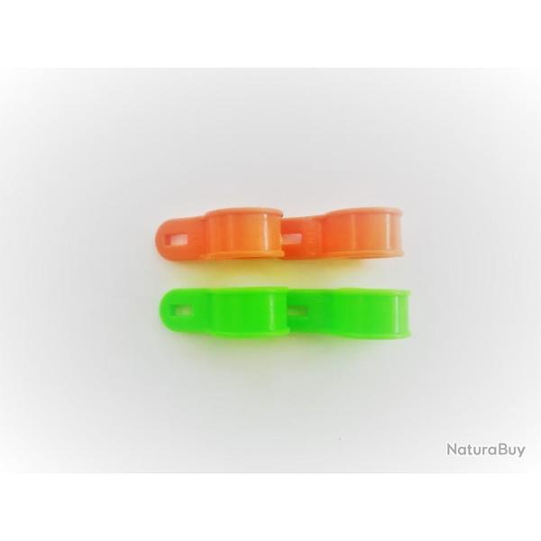 LOT DE 6 BAGUES D'ATTACHE PLASTIQUE � 16 MM 2 COULEURS