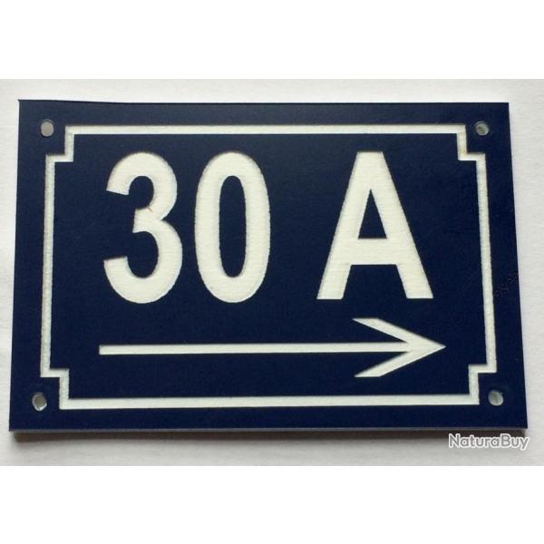 num�ro de rue maison et fl�che � droite personnalis� plaque pvc format 200 x 300 mm fond BLEU