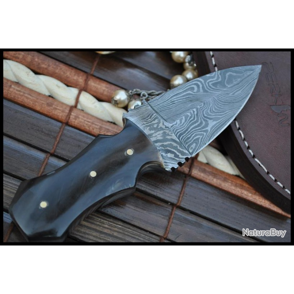 Couteau de chasse Damas � double tranchant � lame fixe (4)