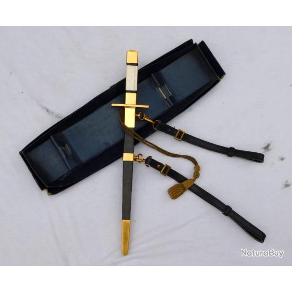 TRES BEL ANCIEN POIGNARD DAGUE CEREMONIE ARMEE DE L AIR - GENERAL P.XXX -  dat� 1960 ...