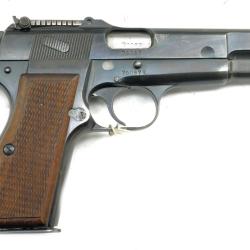 Pistolet FN Gp35 capitan sous control allemand WAA numeros 76087