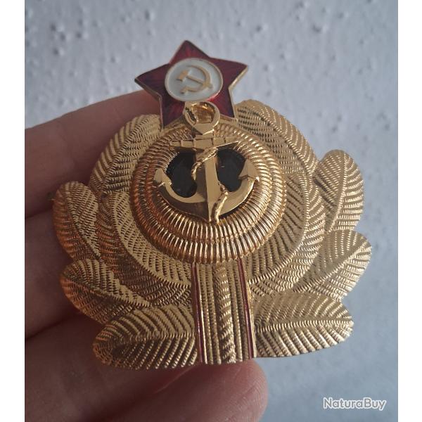 INSIGNE / COCARDE POUR CHAPKA OU CASQUETTE MARINE RUSSE OFFICIER URSS CCCP