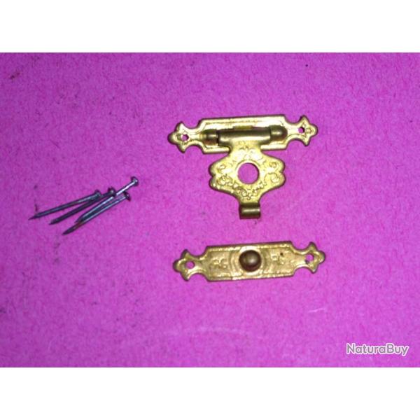 fermeture �crin a couteaux - VENDU PAR JEPERCUTE (D21G182)