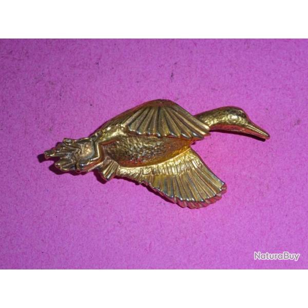 pin's CANARD dor� PINS longueur 60mm - VENDU PAR JEPERCUTE (D21G138)