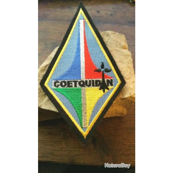 Coetquidan ( Hauteur : 180 mm - Largeur : 95 mm ) � coudre