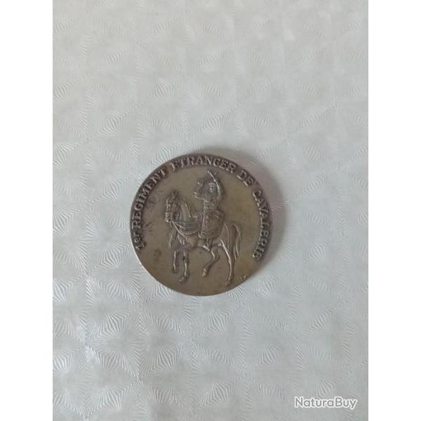 Vd insigne en bronze du 1er Regiment Etranger