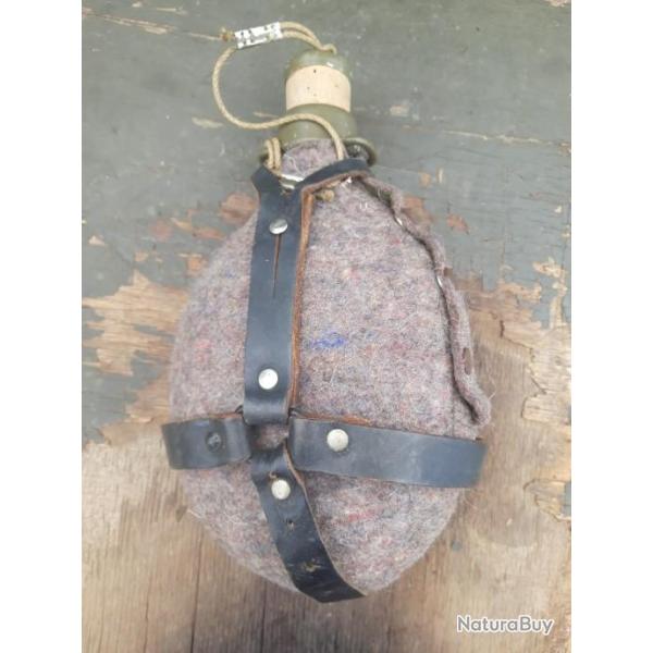 GOURDE TCHEQUE COMPLETE M60