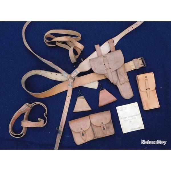 PISTOLET MAC 50 : ETUI mod�le 1948 + MANUEL 1951 + BAUDRIERS + CEINTURON + BRELAGE + DIVERS ...  #.1