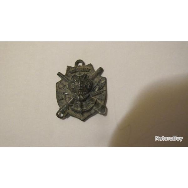 Ancien insigne de Moniteur Arm�e Fran�aise � coudre sur  capote militaire 1919