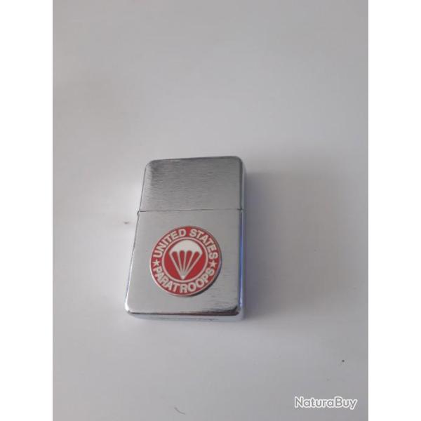 BRIQUET METAL TYPE U.S. "PARATROOPS"