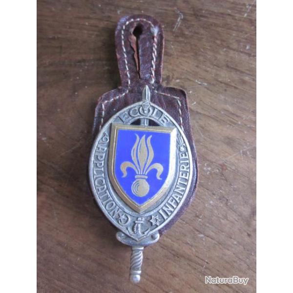INSIGNE MILITAIRE N142 ECOLE D APPLICATION INFANTERIE