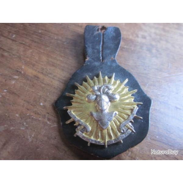 2� RC : insigne m�tallique du 2� r�giment de cuirassiers de fabrication Drago G. 1063