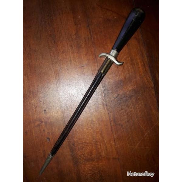 Dague/ Stylet corse 18�me  19�me si�cle.