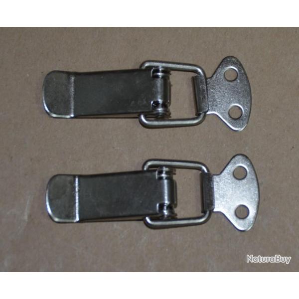 Fermeture pour caisse a ressort