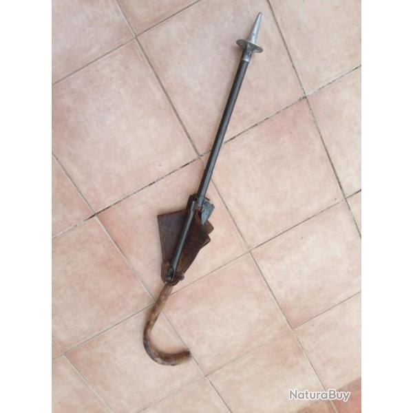 Ancienne canne si�ge allemande assise en cuir.