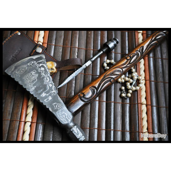 Trs belle hache CUSTOM DAMAS TOMAHAWK