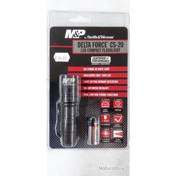 LAMPE SMITH ET WESSON DELTA FORCE - offre exceptionnelle