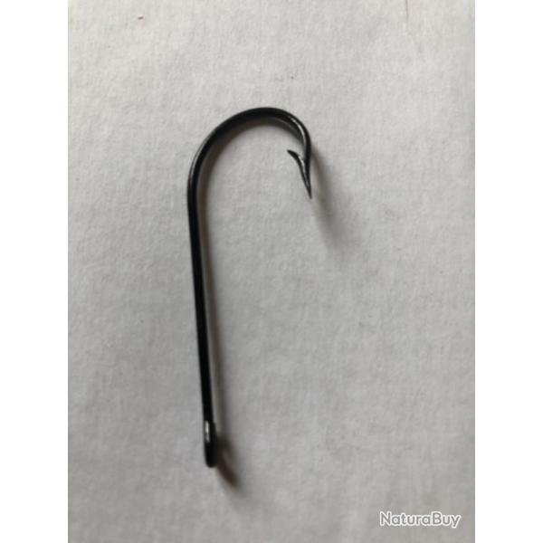 100 hame�on n 5/0 oeillet noir renvers� r�f 840  tige longue.simple. p�che rivi�re carnassier.vmc