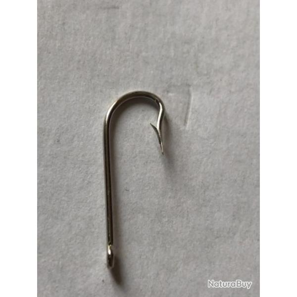 80 hame�on n 4 oeillet nickel� renvers� 1061 tige longue.simple. p�che rivi�re carnassier.vmc