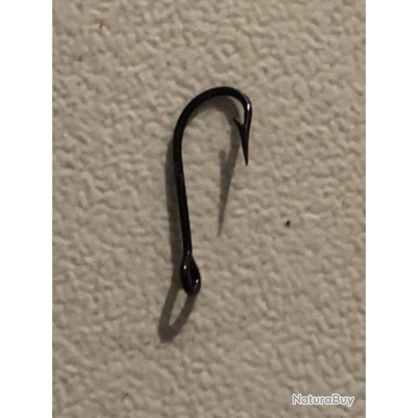 97 hame�on n 14 oeillet noir renvers� ref 125b tige longue simple. p�che carnassier mustad