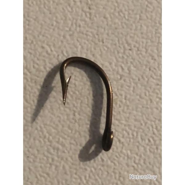 100 hame�on n 8 oeillet ref 199b bronz� renvers� tige courte renforc� peche carnassier mustad