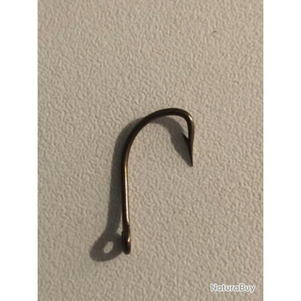 100 hame�on n 2 oeillet ref 199b bronz� renvers� tige courte renforc� peche carnassier mustad