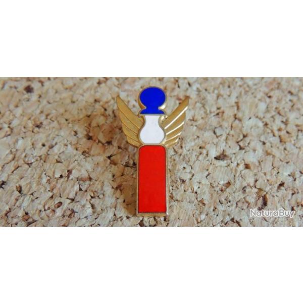 Pin's ARM�E DE L'AIR - Service Militaire QUILLE d'un appel� de l'Arm�e de l'Air - EMAIL