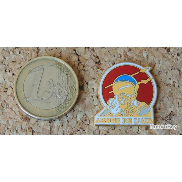 Pin's ARM�E DE L'AIR - pilote sur ciel rouge - Email - fabricant TDM SERVICES