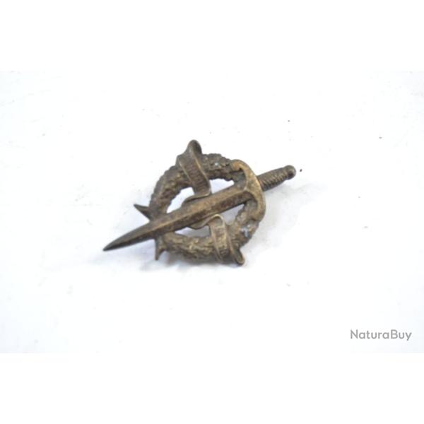 Brevet de Pr�paration Militaire El�mentaire, argent�, matric�. Arthus Bertrand. Insigne