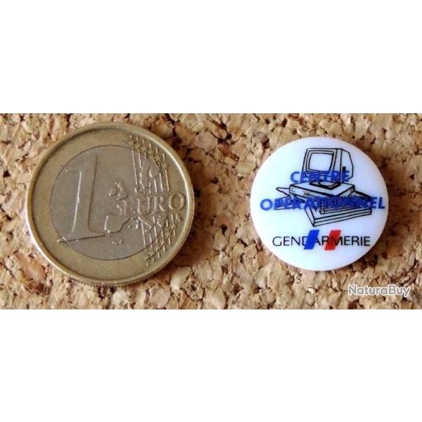 Pin's GENDARMERIE NATIONALE - Centre Op�rationnel - porcelaine de Limoges - fabricant THOSCA