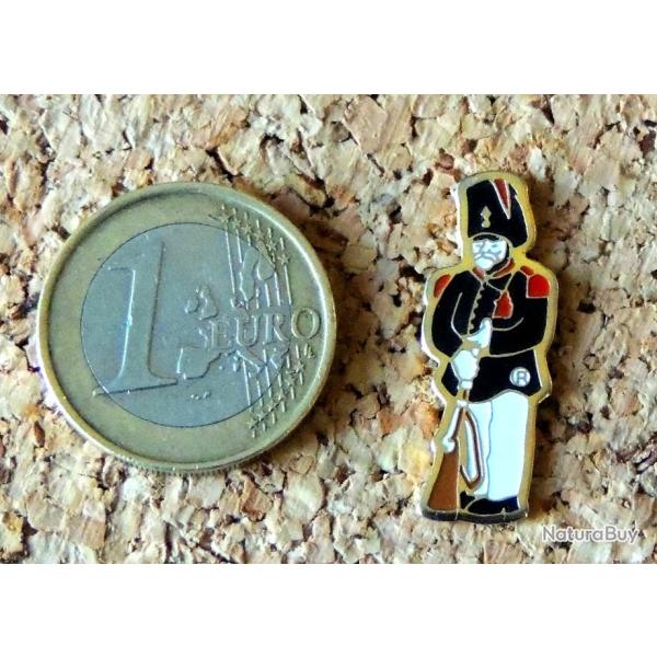 Pin's GENDARMERIE BELGE - Garde Royal - peint cloisonn� - fabricant ESPACE-CONSEIL