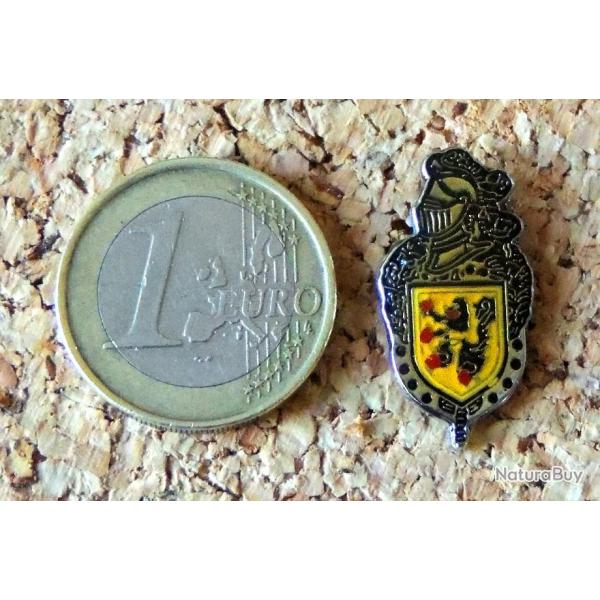 Pin's GENDARMERIE NATIONALE - R�duction Insigne L�gion D�partementale Nord Pas de Calais